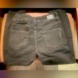 Tahiti Cropped Black jeans